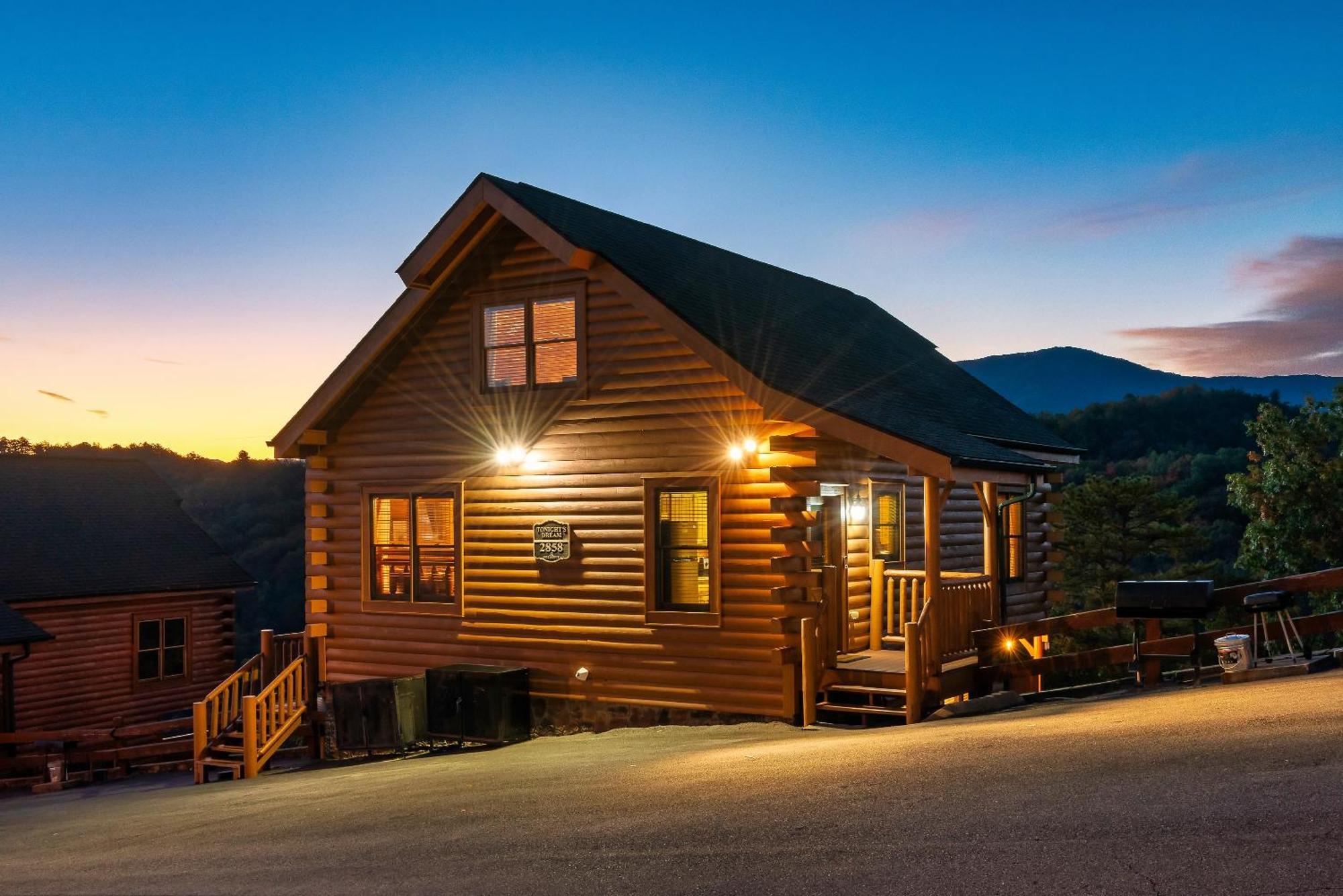Epic Mountain Views, Hot Tub, Game Room, Sleeps 10 Сев'єрвілл Екстер'єр фото